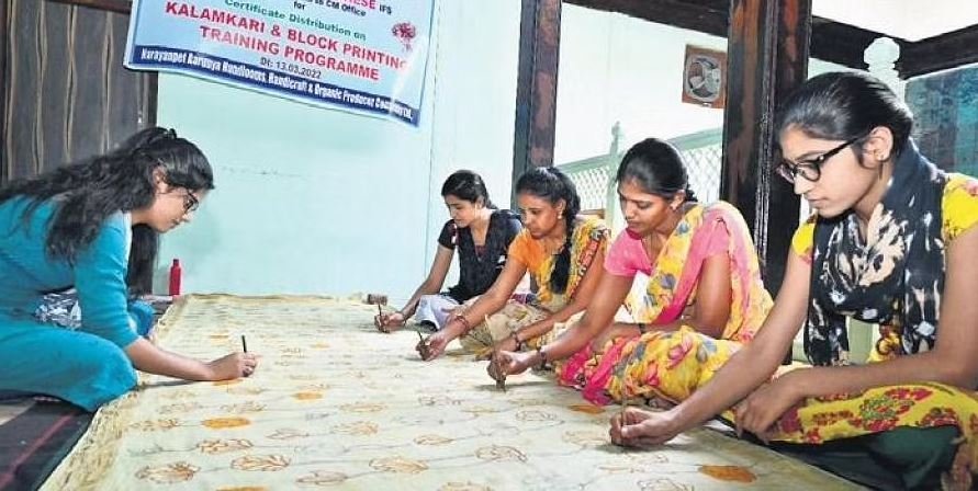 Kalamkari Touch for Handloom Sarees