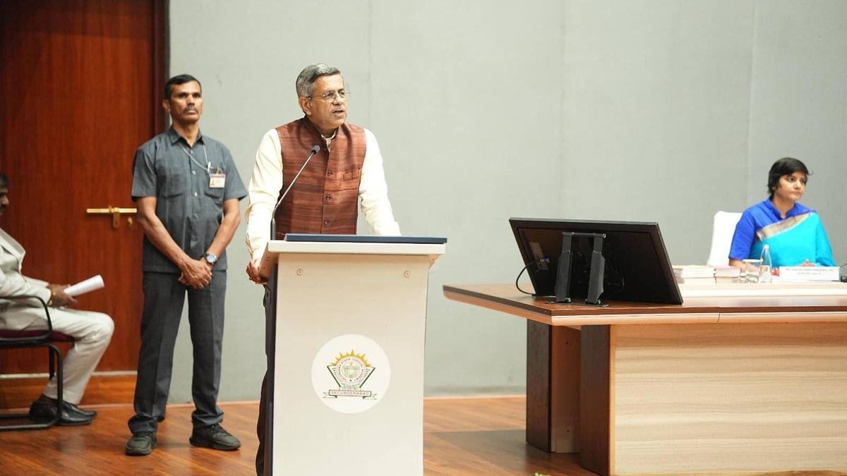 Need to work in tandem’: Telangana Chief Justice on trafficking, bonded labour